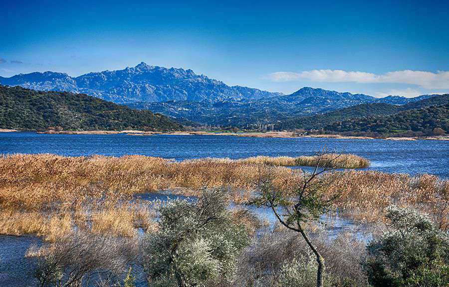 Doğal Cennet Azap Gölü