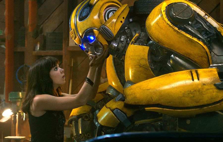 Transformers Aşiretinin Haşin Çocuğu Bumblebee Sinemalarda!
