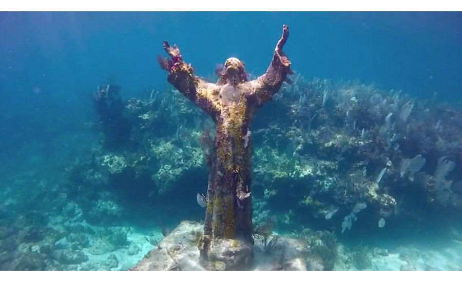 7- Christ of the Abyss, İtalya