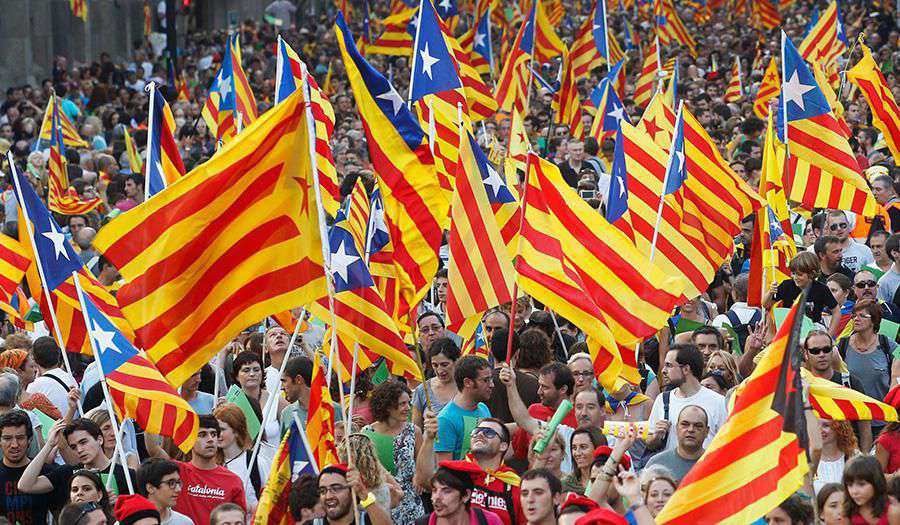 Katalonya Bağımsızlık İçin İspanya’ya Başkaldırmaktan Vazgeçmiyor
