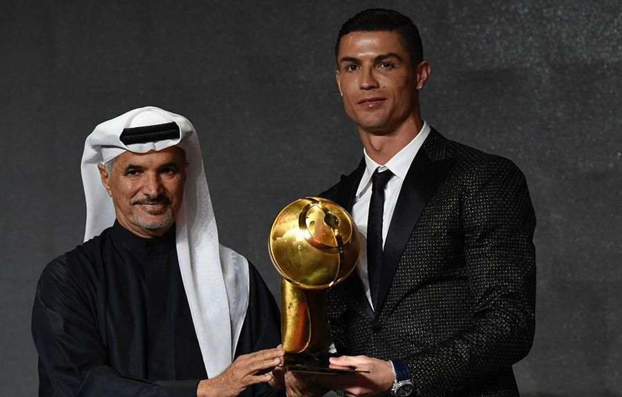 Küresel Futbol Ödüllerine Ronaldo Damgası