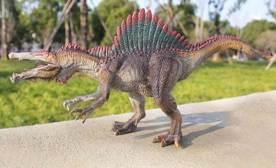7- Spinosaurus